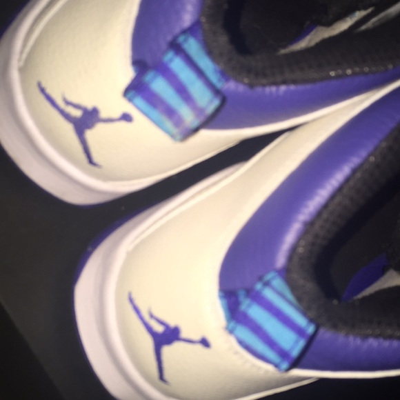 AIR JORDAN RETRO 10 “CHAROLETTE” SIZE 11 - Picture 4 of 6